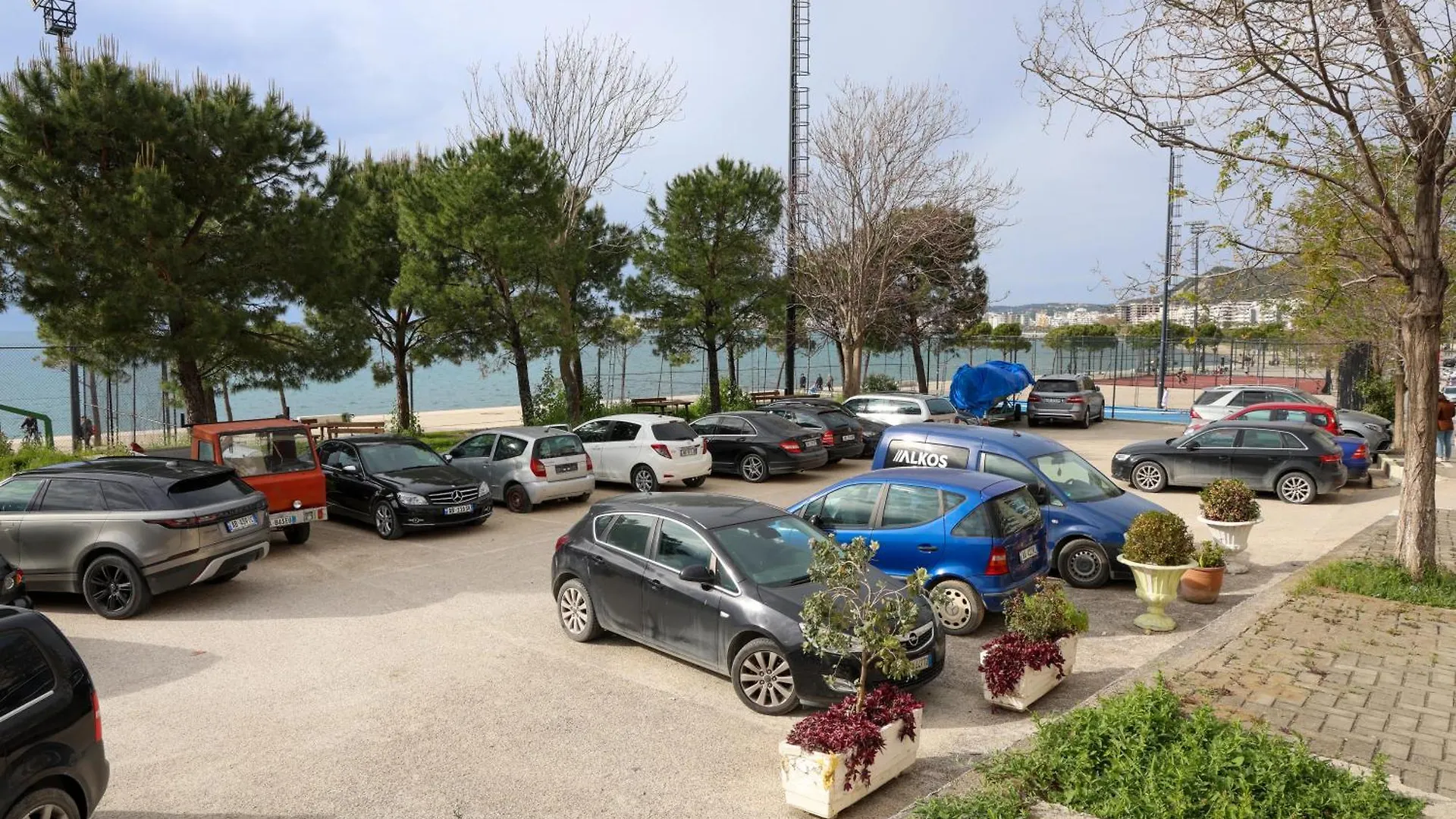 Vitamin Sea Apartments 2 Влёра